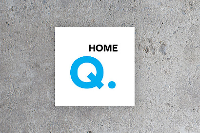 Logo von Q.MMAND Home blau auf weiß