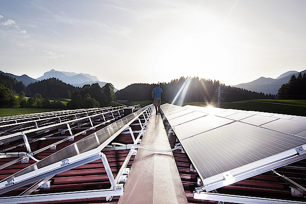 Qcells Solaranlage Sonnenstrom Solarstrom
